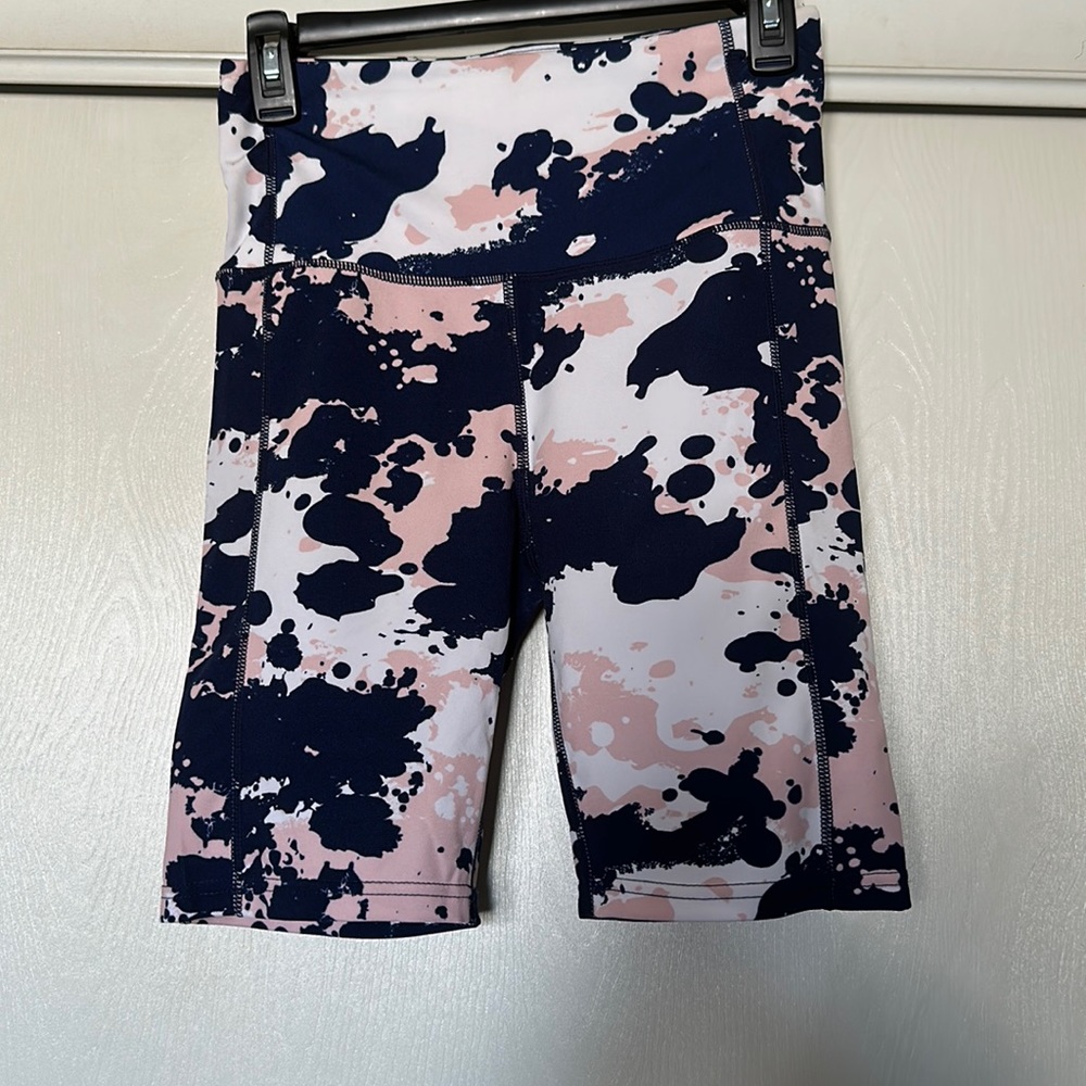 NWOT Dyce Active Women’s Short Size M